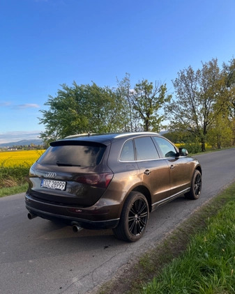 Audi Q5 cena 55000 przebieg: 215050, rok produkcji 2011 z Dzierżoniów małe 172